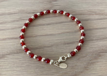 Load image into Gallery viewer, 9 Carat Yellow Gold and Red Carnelian Beaded Bracelet