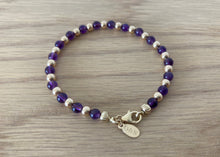 Load image into Gallery viewer, 9 Carat Yellow Gold and Purple Amethyst Beaded Bracelet